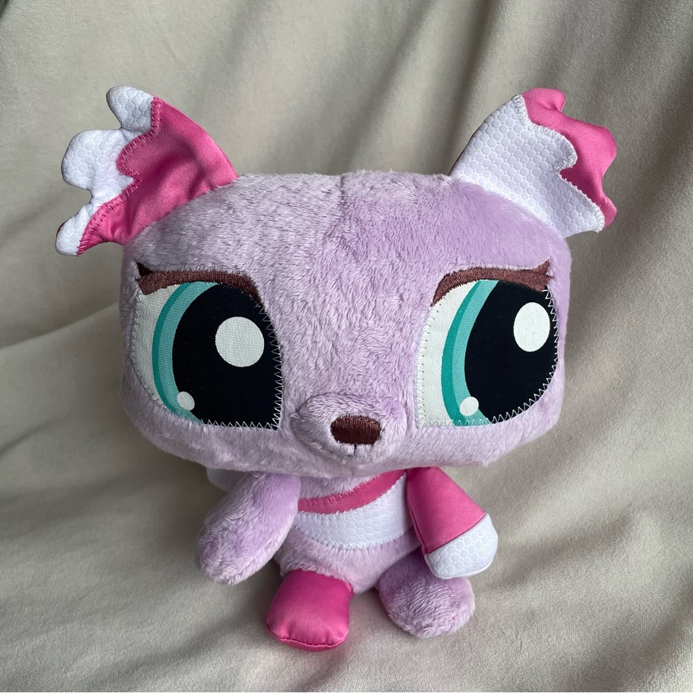 Littlest Pet Shop Wackiest Dog Plush Purple 2008